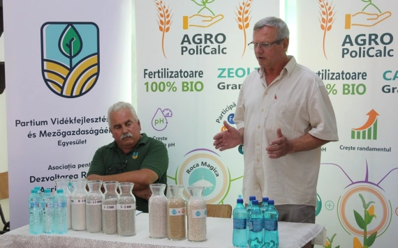 Talajjavításról beszélgettek a gazdák Mezőtelkiben