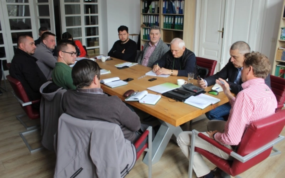 Folytatódnak a gazdatalálkozók