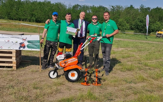Versenygépekké váltak a robik